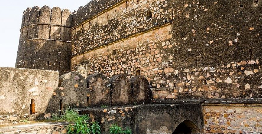 Ajabgarh Fort, India